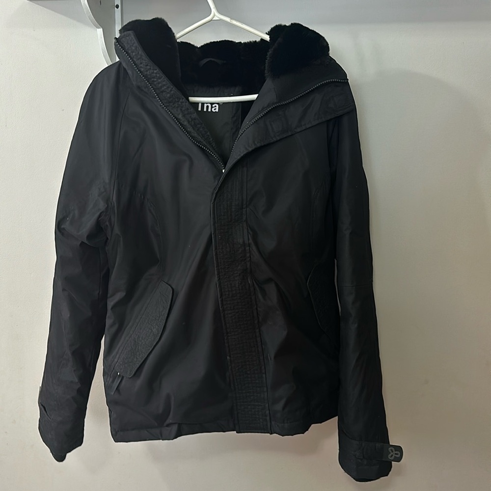 TNA Summit Jacket